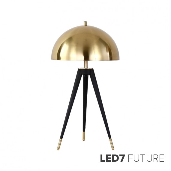 Matthew Fairbank Design – Tripod Lamp Table